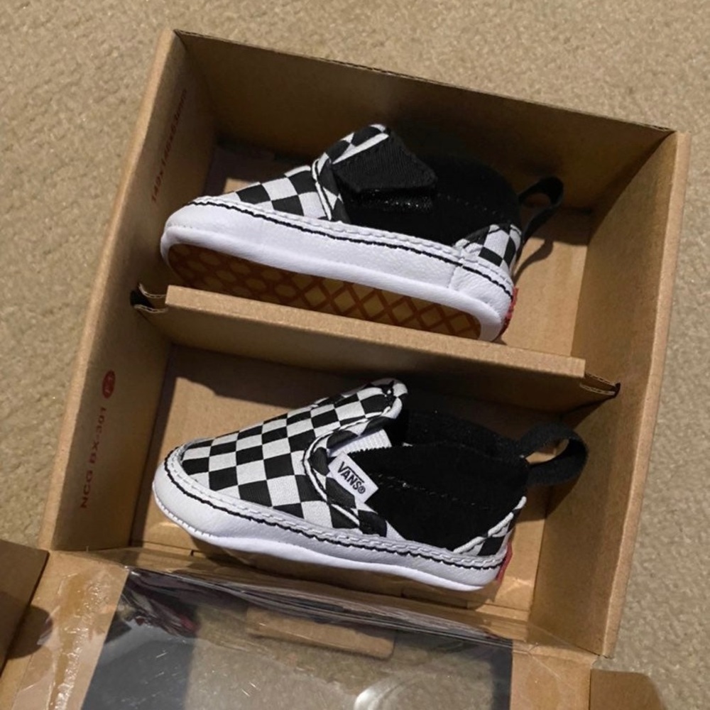 Black & White Checkered Baby Vans
